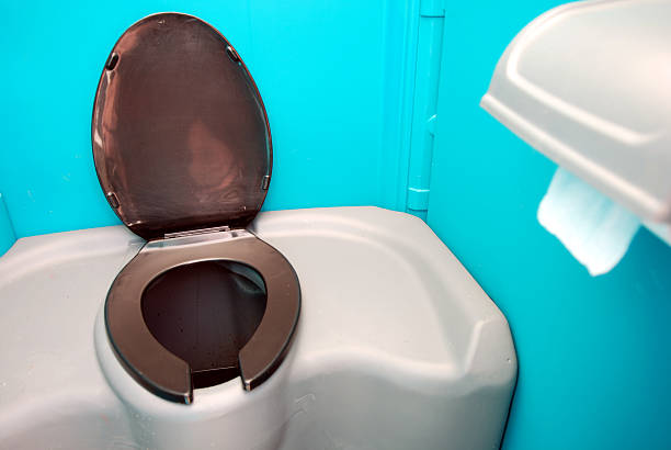 Best Portable restroom solutions  in Covington, WA